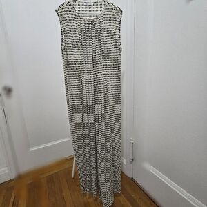 ZARA Black and White Sleeveless Maxi Dress